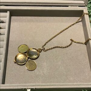 Elegant Gold Tone Locket Necklace